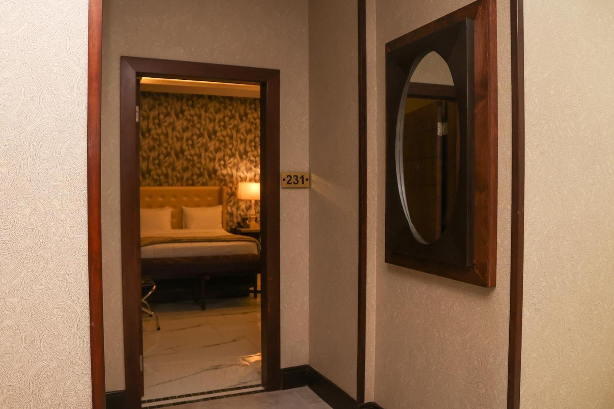 Hotel Grand One Plaza Тіхуана Екстер'єр фото
